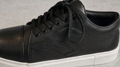Mono Court — Minimal Leather Sneaker